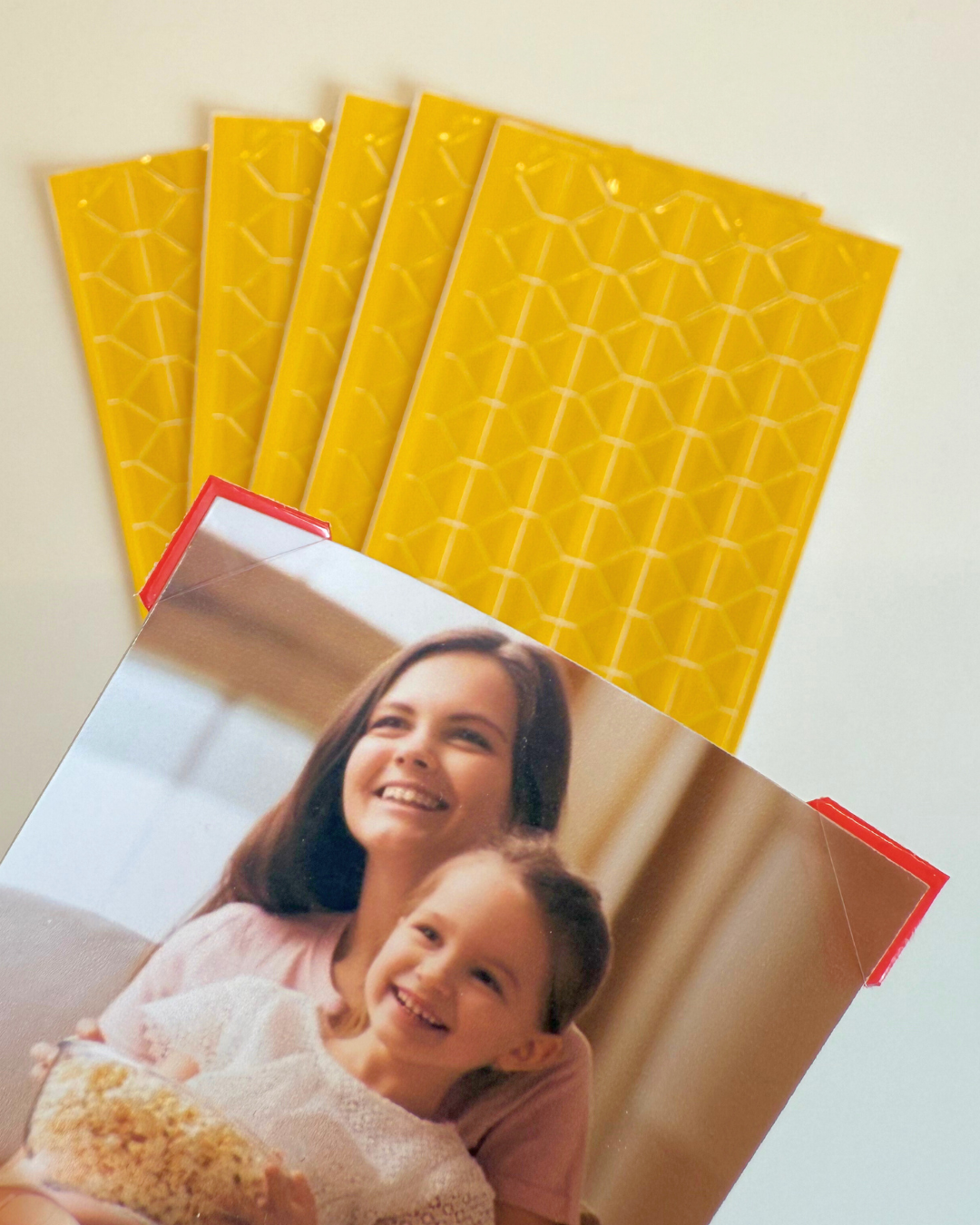 Cantos para fotos Adesivas Branco ou Amarelo