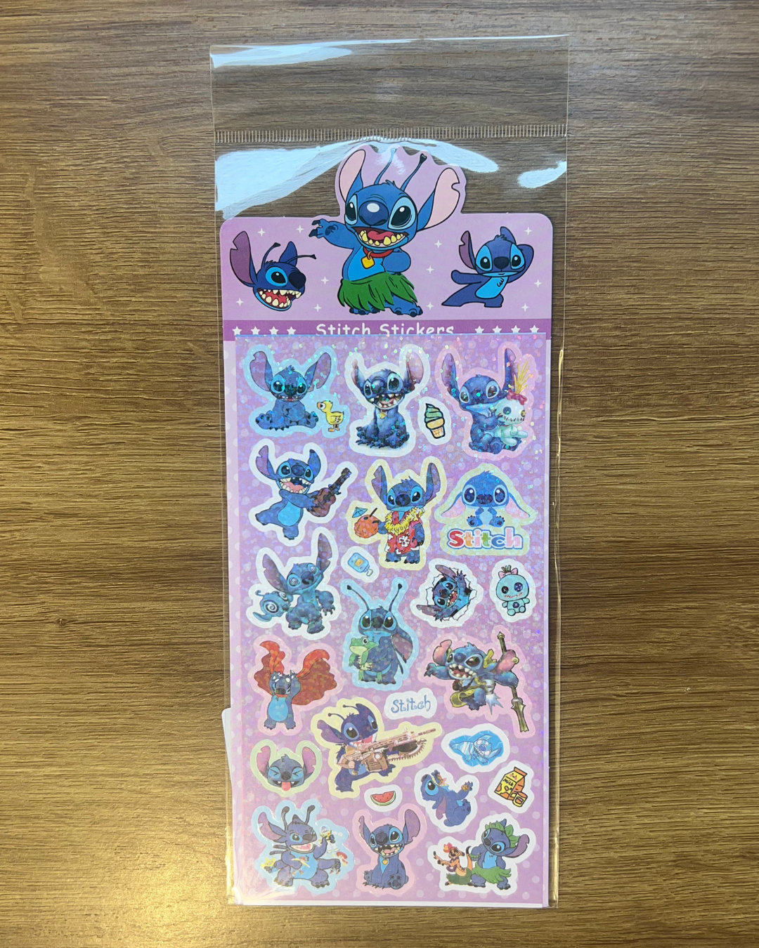 Cartela de adesivos Stitch