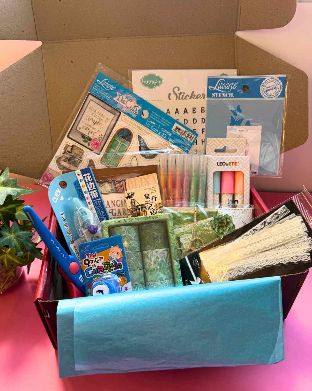Box Surpresa Journal e Colagem