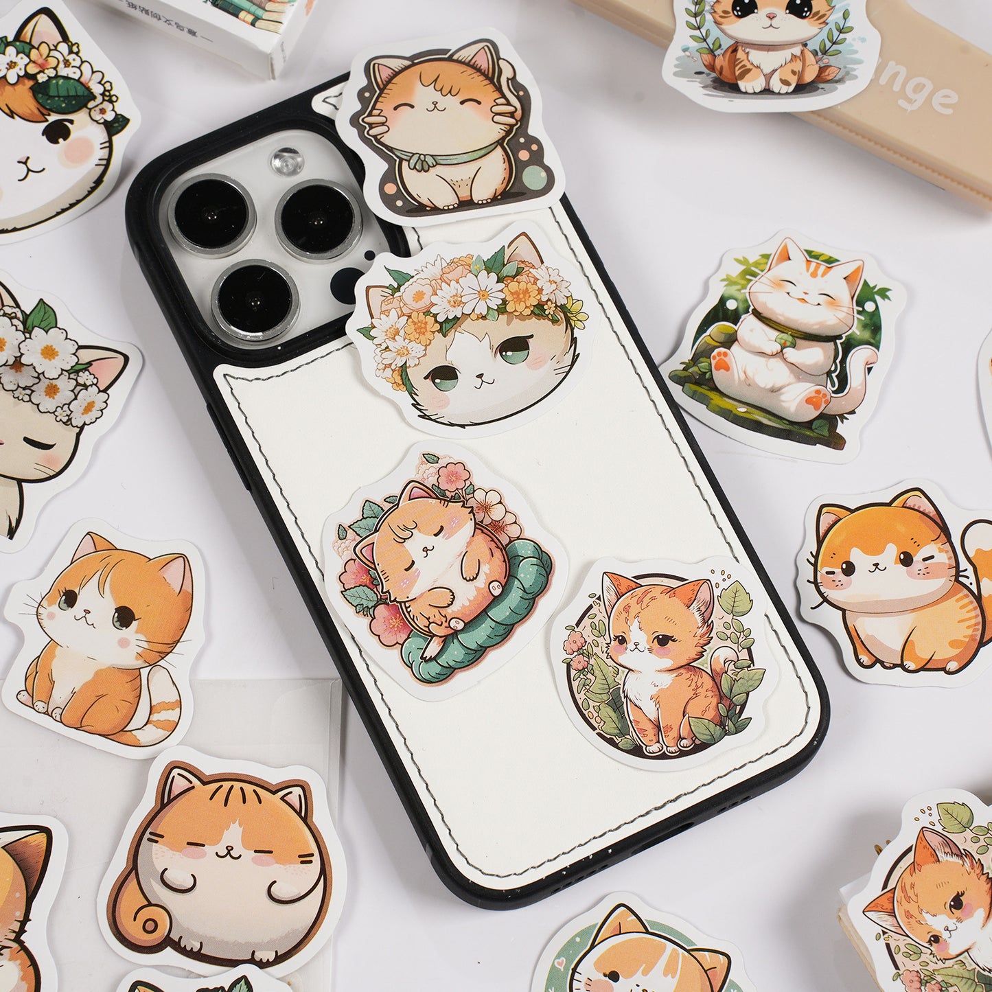 Adesivo na Caixinha Gatos Laranja - 44 adesivos decorativos