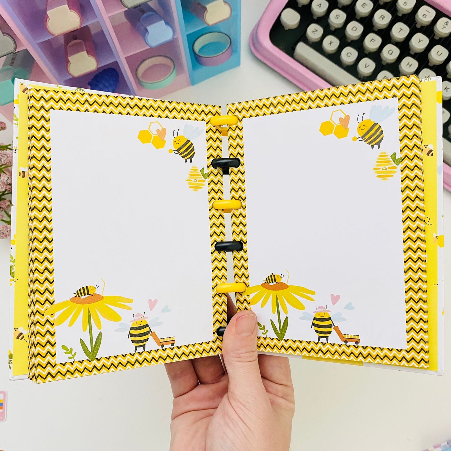 Caderno de disco A6 Busy bee